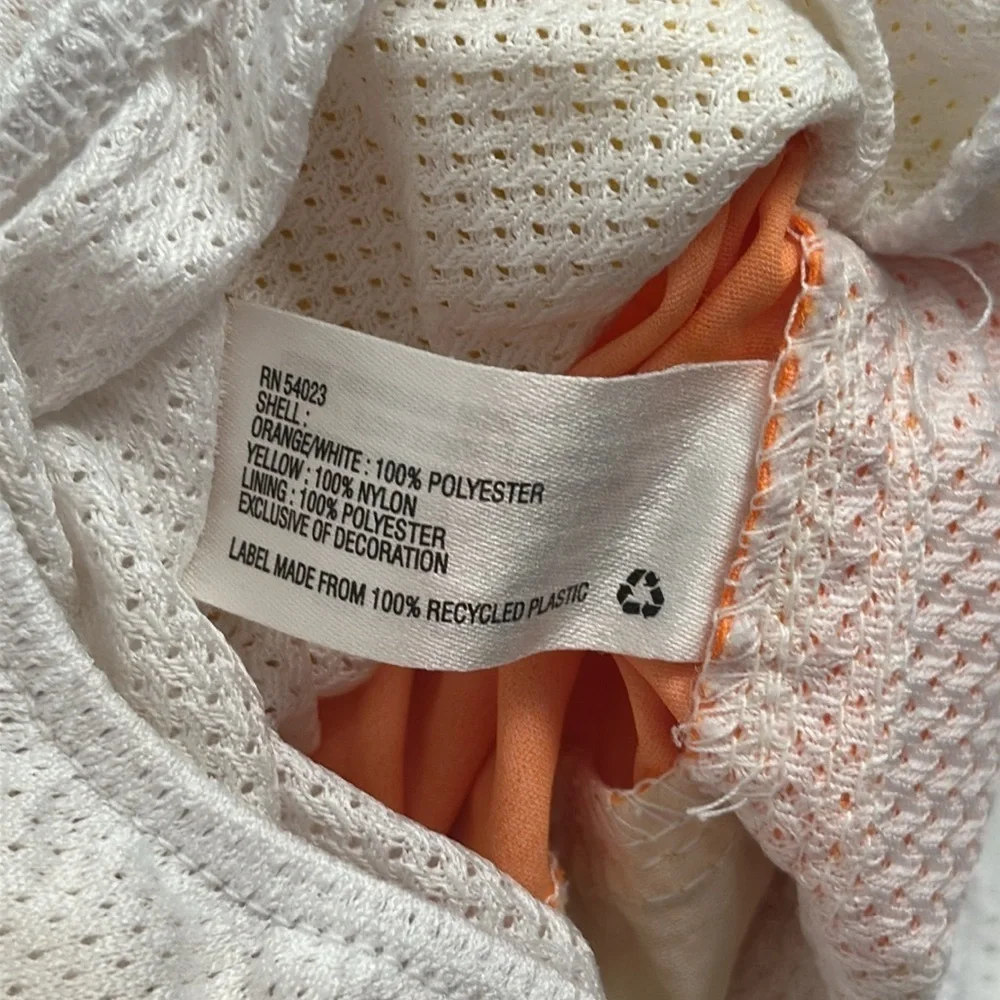Gap boys yellow orange white gradient lined swim trunks with pockets